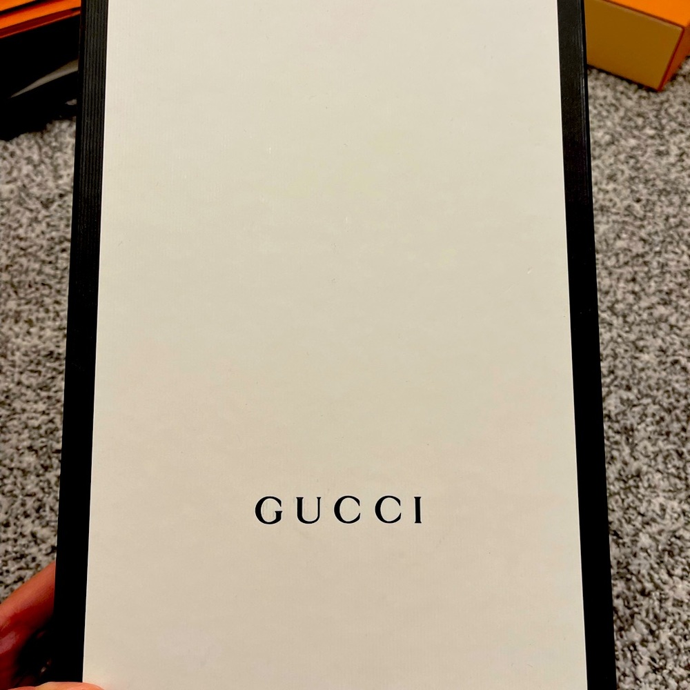 AUTHENTIC GUCCI SHOEBOX